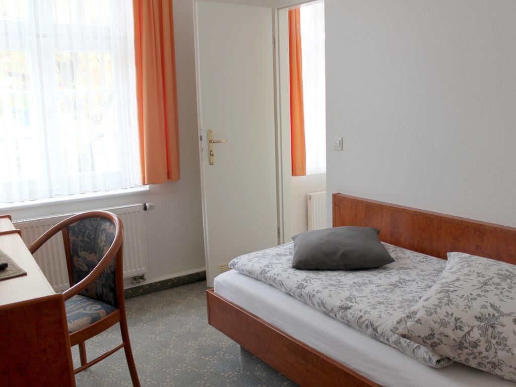 Parkhotel & Kurcafe Bad Sassendorf Room photo